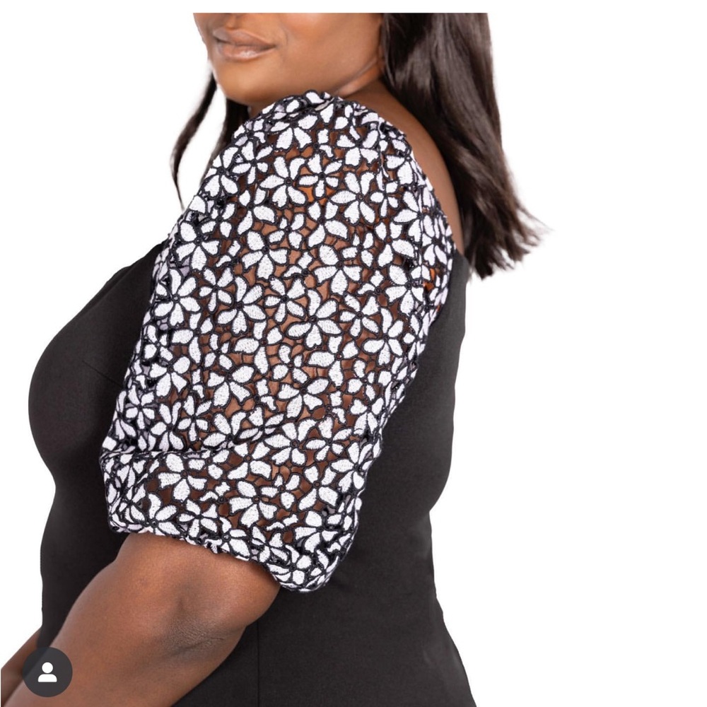 Maree Pour Toi Black Blouse with White Lace Sleeves